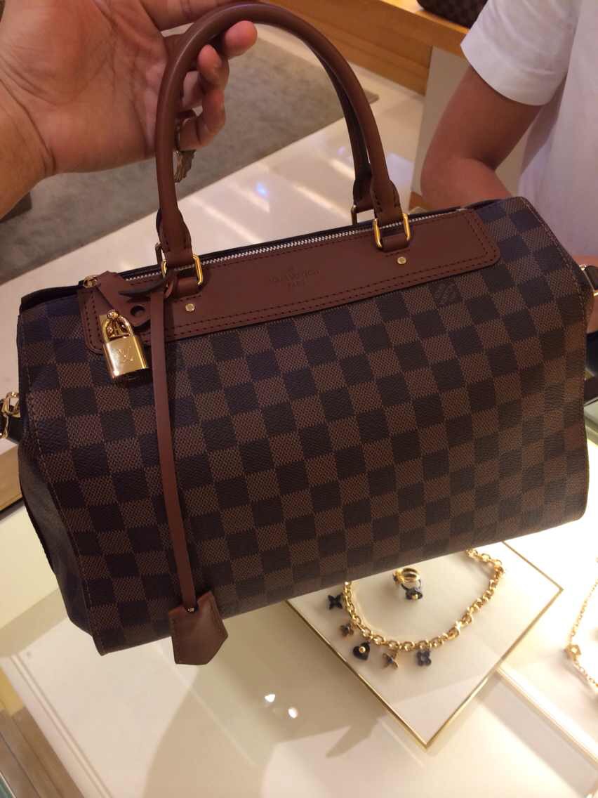 Authentic Louis Vuitton Damier Ebene Canvas Greenwich Bag N41337
